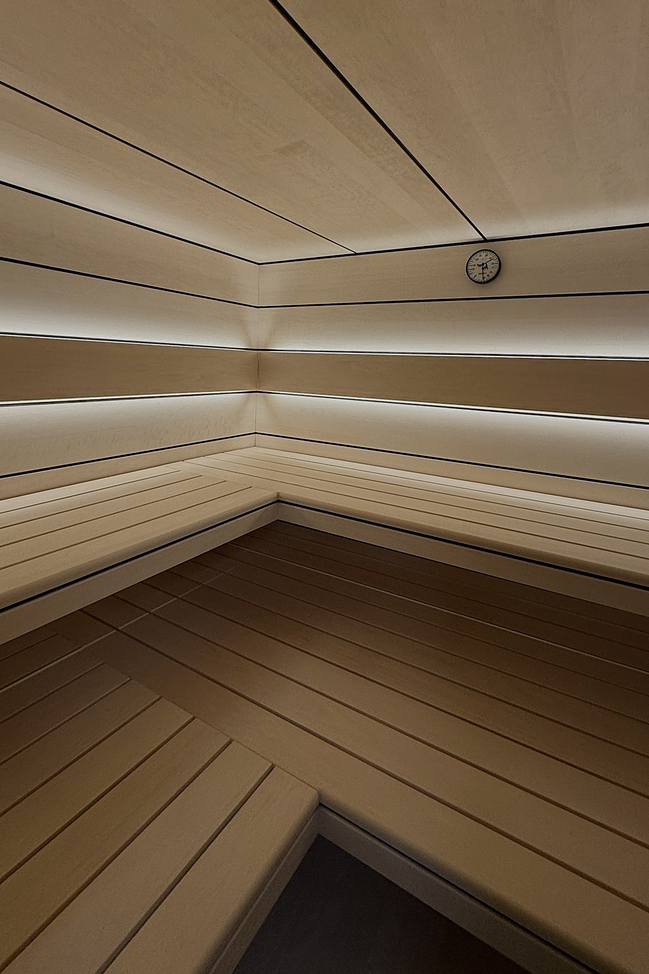 Individuelle Innensauna nach Maß aus der Manufaktur von PLUSGRAD° Saunakonzept