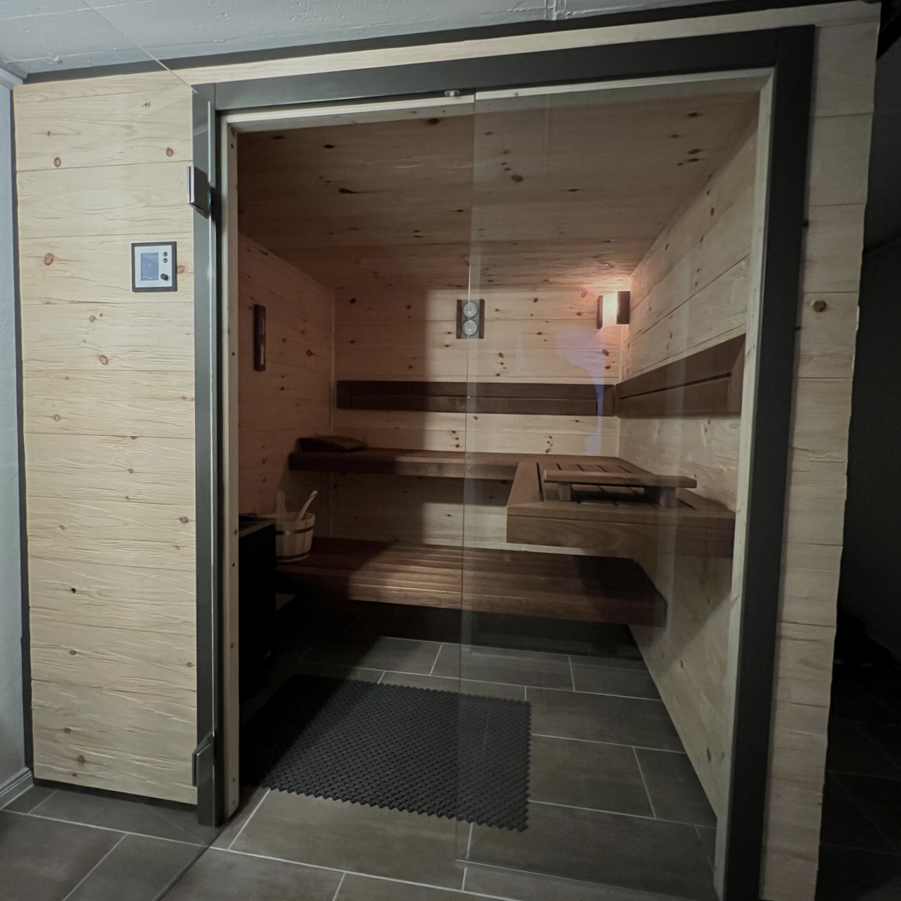 Innensauna im Keller – individueller Wellnessbereich